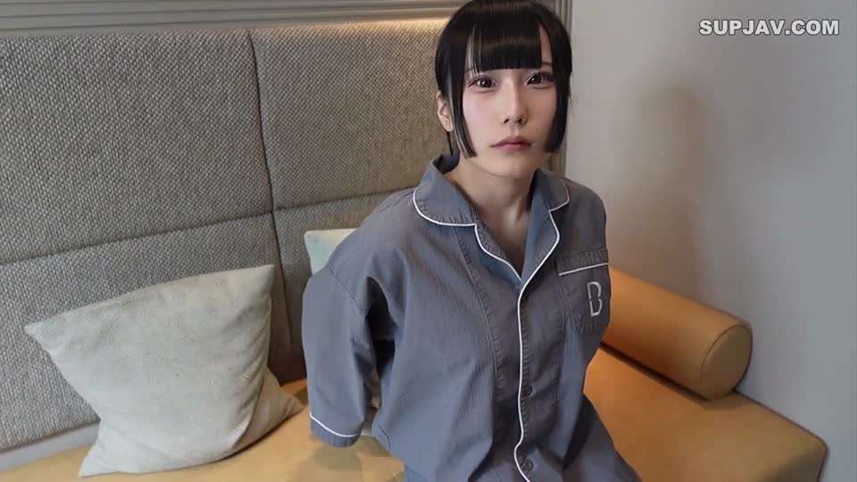 偷拍美女如厕无内裤全过程-小俊丰满乳亲伦小说
